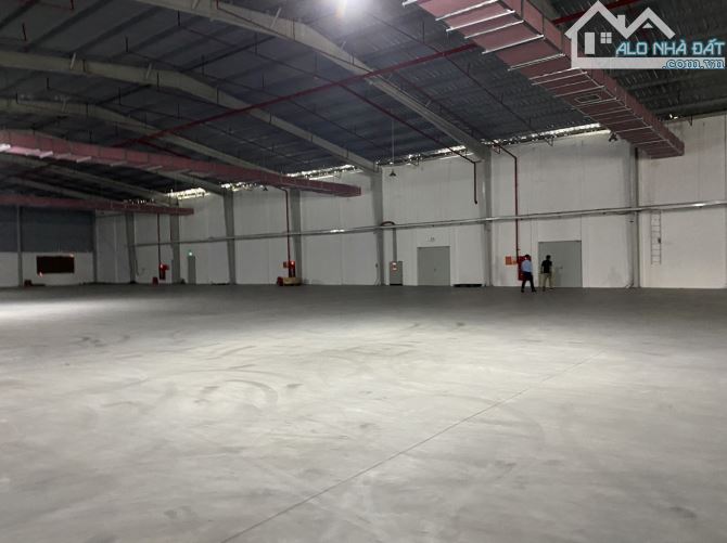 Cho thuê kho xưởng 5000m2 CCN Thuận Thành, Bắc Ninh.