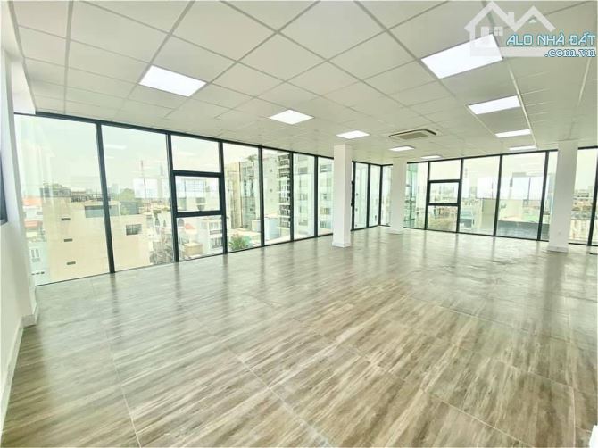 Cho thuê 300m2 sàn văn phòng mới đường Ba Vì, tòa nhà hầm 7 lầu - 2