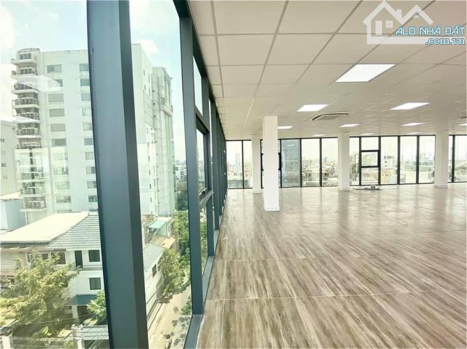 Cho thuê 300m2 sàn văn phòng mới đường Ba Vì, tòa nhà hầm 7 lầu - 3