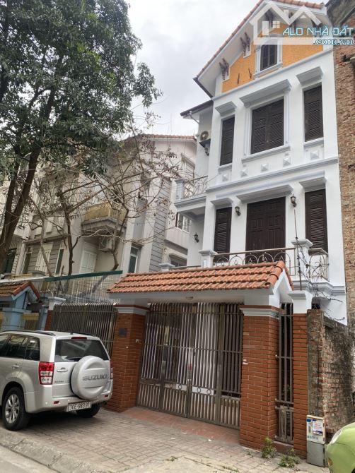 Cho thuê nhà Lưu Hữu Phước, Mỹ Đình. DT 100m2.