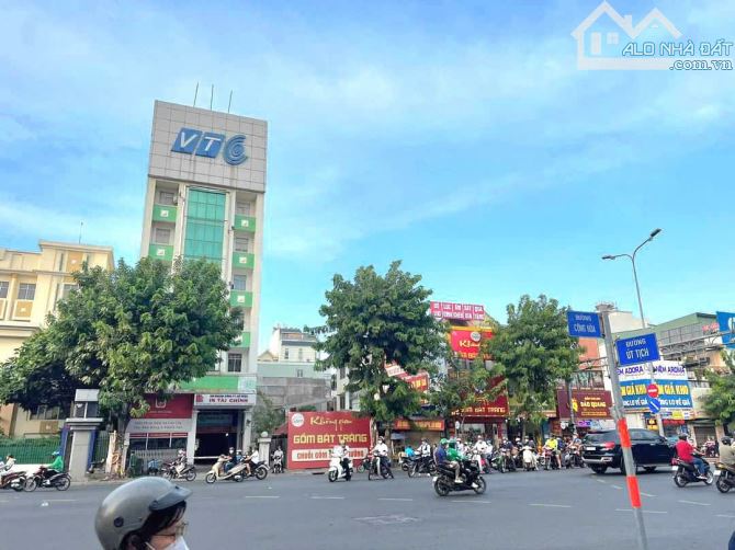 BUILDING MT CỘNG HÒA - ĐỐI DIỆN LOTTE - THU 1.2 TỶ/NĂM- 80M- 4X20M-7 TẦNG THANG MÁY- 23 TỶ - 3