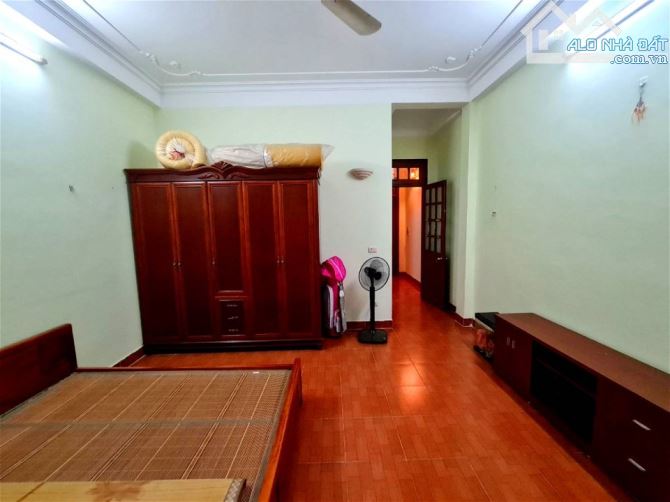 Bán nhà mặt phố QUỐC TỬ GIÁM 51m2 mặt tiền 3,9m 5 tầng, 2 mặt thoáng vỉa hè 6m Giá 26,8 tỷ - 3