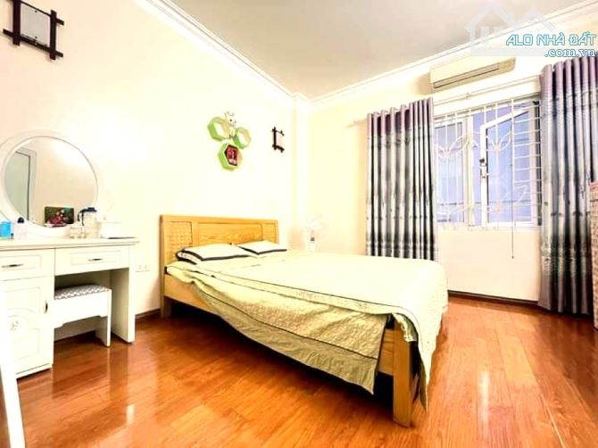 Bán nhà mặt NGÕ QUỲNH 33m2 mặt tiền 3,6m 5 tầng, kinh doanh, cách BẠCH MAI 50m, Giá 9,6 tỷ - 3
