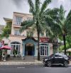 Cho thuê khách sạn 21 căn góc đường Tân Phú, Phú Mỹ Hưng, Quận  7 giá 7.000$/tháng.