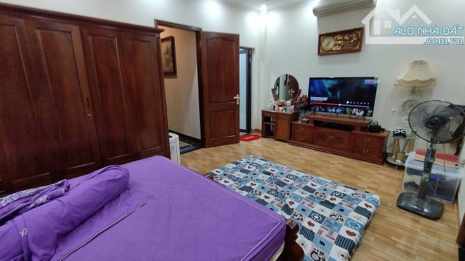 Chủ bán nhà mặt phố ĐỘI CẤN Đội Nhân 5T lô góc 2 ngõ mặt ô tô 49m2 10 TY - 2