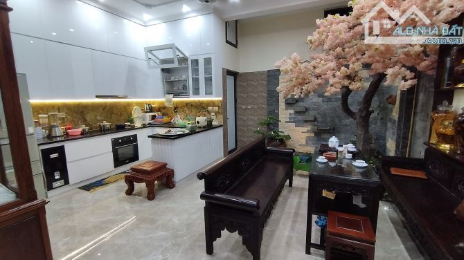 Chủ bán nhà mặt phố ĐỘI CẤN Đội Nhân 5T lô góc 2 ngõ mặt ô tô 49m2 10 TY - 3