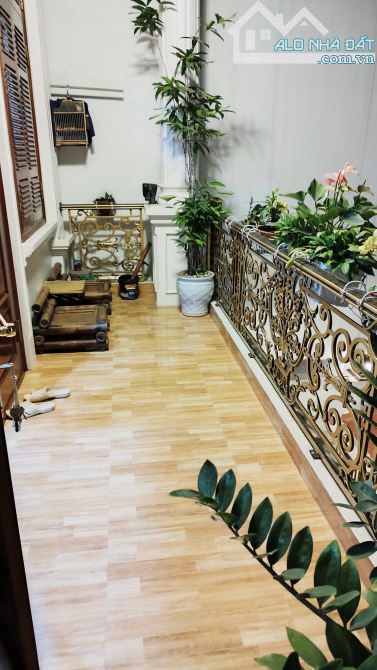 Chủ bán nhà mặt phố ĐỘI CẤN Đội Nhân 5T lô góc 2 ngõ mặt ô tô 49m2 10 TY - 6