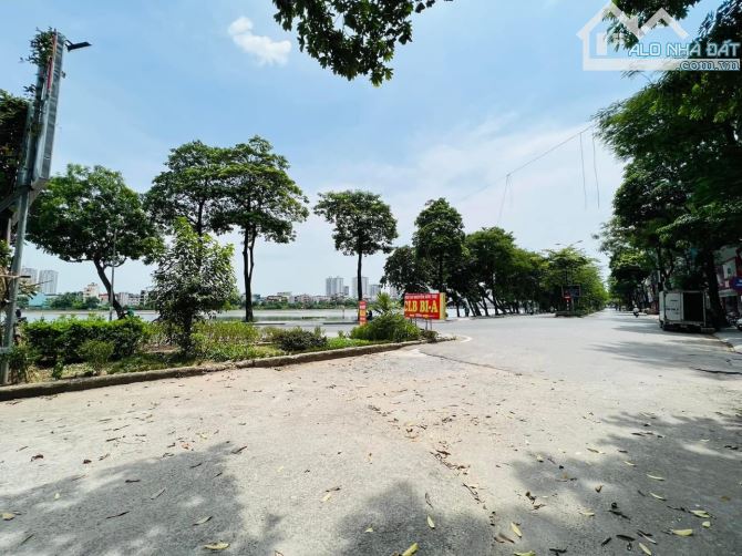 Bán nhà Nguyễn Hữu Thọ lô góc tương lai ra mặt phố DT 356 m2 giá 50 tỷ - 1