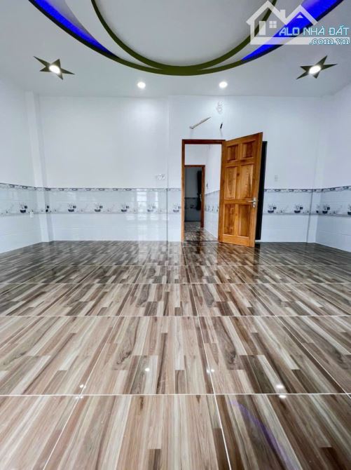 Bán nhà 1185 Lê Văn Lương, 4 tầng, giá 7.9 tỷ - 2
