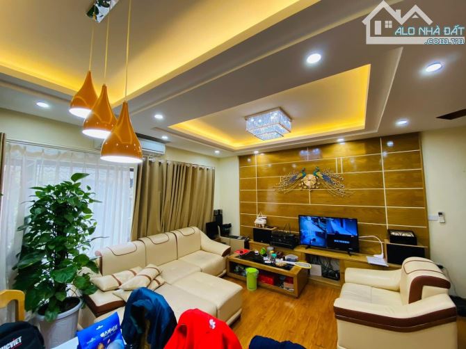 Bán Nhà Phân Lô Kinh Doanh Hoàng Ngân - Cầu Giấy, dt 65m2 x 6 tầng, ô tô tránh - vào nhà . - 2