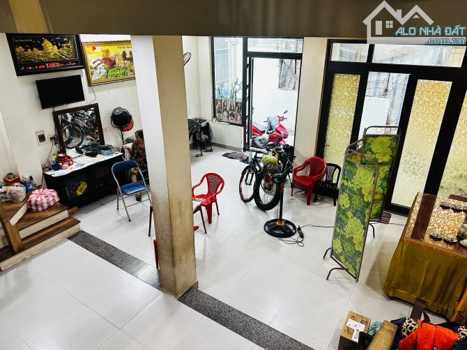 TRUNG TÂM HẢI CHÂU - DIỆN TÍCH LỚN - HOMESTAYS - KIỆT THÔNG TỨ TUNG - NHÀ 3 TẦNG MỚI ĐẸP