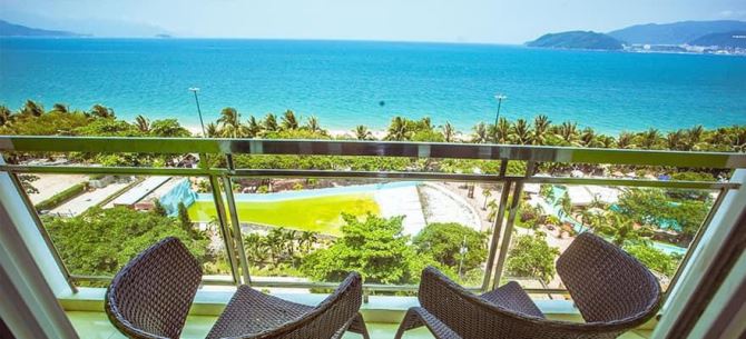 Bán khách sạn mặt tiền đường Trần Phú chỉ 98 tỉ - 2