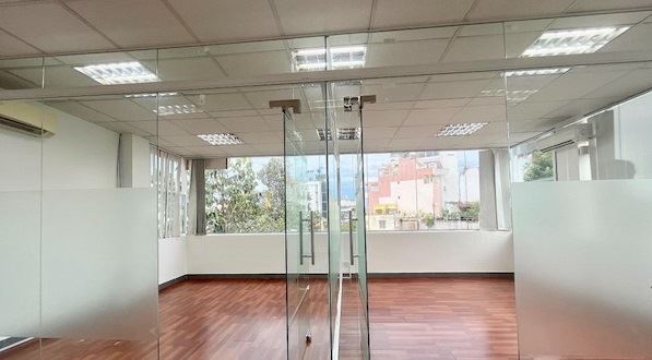 Cần bán gấp nhà mặt tiền Nam Kỳ Khởi Nghĩa, Bến Nghé, Quận 1, 8x19m, 140 tỷ - 2
