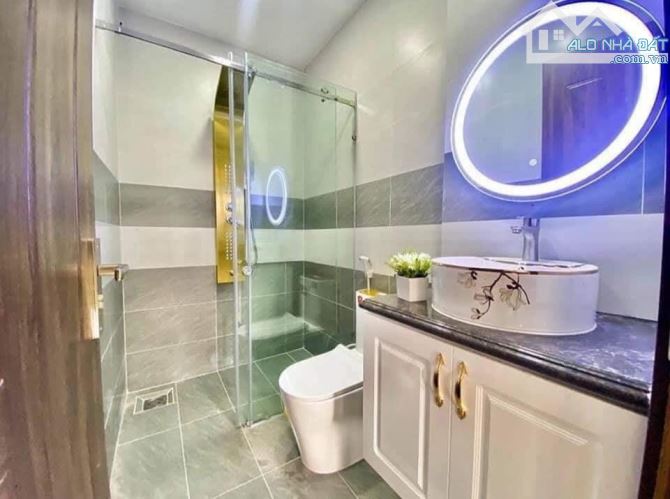 Nhà MT Tỉnh Lộ 10 mới xây 3 lầu, chủ ngợp ngân hàng bán nhanh giảm giá sâu 6,3 tỷ còn bớt - 7
