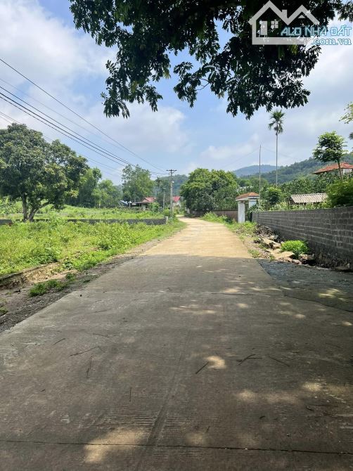 ĐẤT VƯỜN GẦN SÔNG ĐỒNG NAI 1065M2(23MX49M) MẶT TIỀN BÊ TÔNG KHU DÂN CƯ CHỈ 695TR - 2