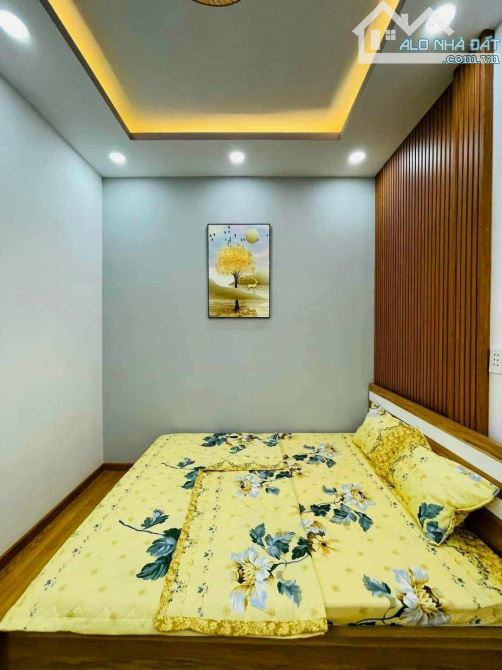 Bán Rẻ Nhà Đẹp 2 Tầng Hẻm Ô tô Nguyễn Sỹ Sách Tân Bình,62m2,Ngang 4m, Vuông Nhỉnh 5 tỷ