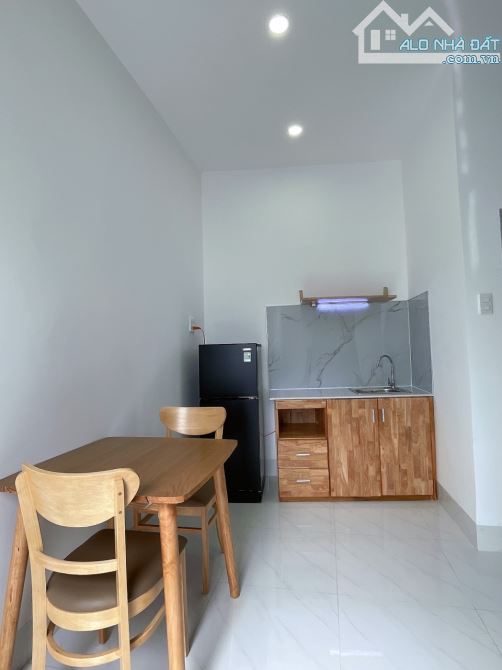 Cho thuê minihouse Văn Hoá Tây Đô Cần Thơ, 30m2, full nội thất, mới, không ngập, đậu oto - 1