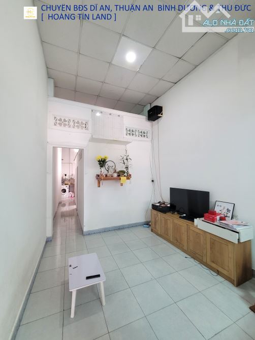 HIẾM - Nhà Cấp 4 (70m2 - 3,6 Tỷ) Mặt tiền đường ĐT.743A đối diện KDC Phú Hồng Thịnh - 2