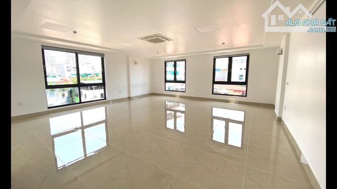 Cho thuê LK khu 90 Nguyễn Tuân-Thanh Xuân,có thang máy DT 80m2,4 tầng,mt mt 6m,Giá 35TR/TH