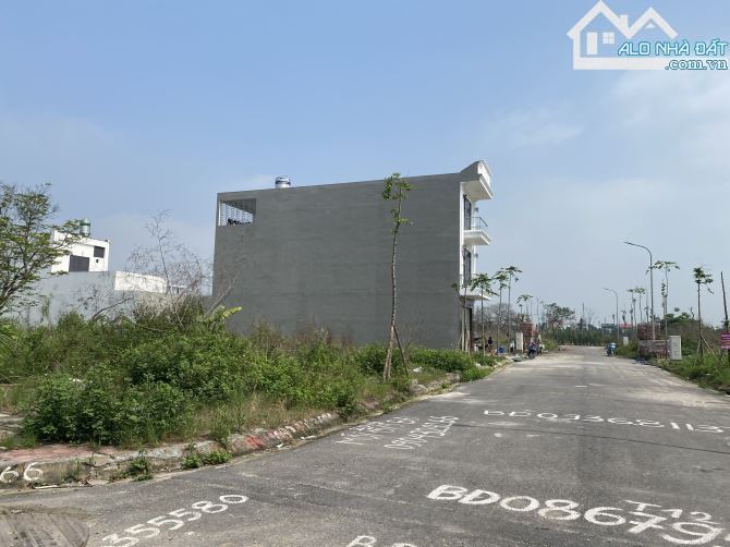 Gấp.. Cần bán lô đất 93,6m2 khu phân lô Đống Chuối, Hùng Vương, Hồng Bàng giá siêu hấp dẫn - 2