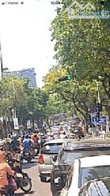 Bán nhà đẹp 3 tầng mặt tiền vị trí đắc địa đường Trần Phú quận Hải Châu TP Đà Nẵng. - 1