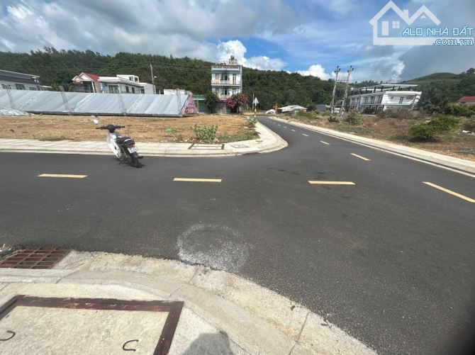 Đất biển Gành Đỏ giá rẻ . nhanh tay quý vị ơi - 1