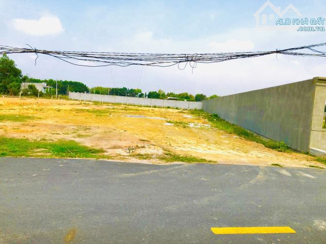 LÔ ĐẤT VÀNG TRONG LÀNG DU LỊCH,CÁCH UBND PHƯỚC THUẬN 500M,CÁCH BIỂN & PHỐ ĐI BỘ CHỈ 5 PHÚT - 5