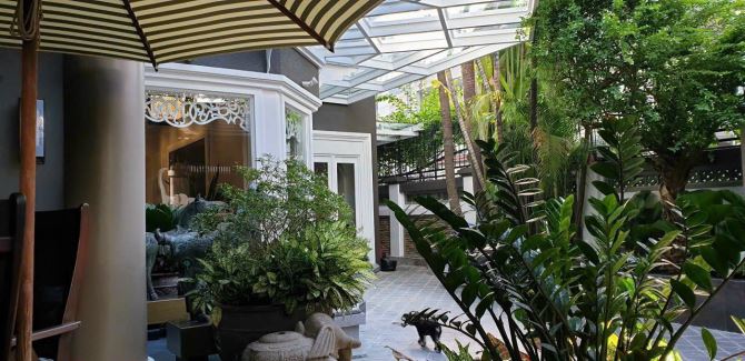 Biệt Thự 2 MT khu Sân Bay. 13x30m(325m2). 3 lầu. tặng hết nội thất cao cấp. Giá bán 60 tỷ - 6