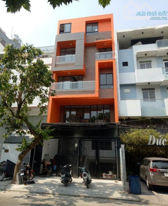 Cho thuê gấp sàn full nội thất VP 170m2, đường Nguyễn Thị Nghĩa. Q. 1. Giá rẻ nhất khu vực