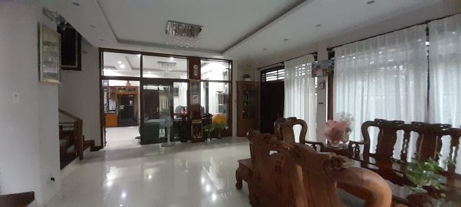 Bán biệt thự góc 2 mặt tiền view sông, 3 lầu, DT 14x18m,KDC ven sông Tân Phong - 1