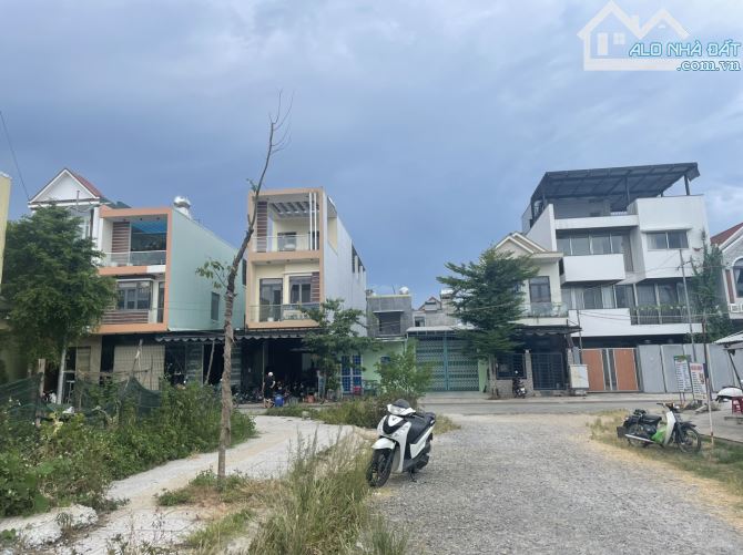 Bán lô đất khu dân cư chu văn an đối diện cafe Hương việt ngay chân cầu thạch Bích tp - 1