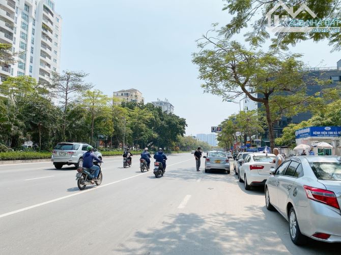 BÁN NHÀ MẶT PHỐ LÔ GÓC 3 MẶT TIỀN VÕ CHÍ CÔNG TÂY HỒ 16 TỶ 5 TẦNG 35m MẶT TIỀN 12m. - 2