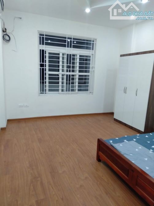 Bán nhà Ba Đình 40m2 ngõ thông gần lăng Bác nhỉnh 5 tỷ - 3