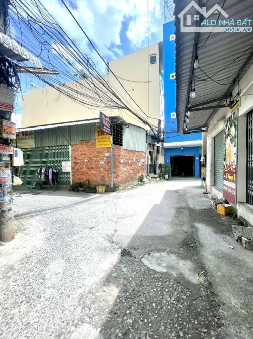 Nhà 2 Mặt Tiền Đường TRẦN NAM PHÚ Cần Thơ Giá 8, 4Tỷ - 6