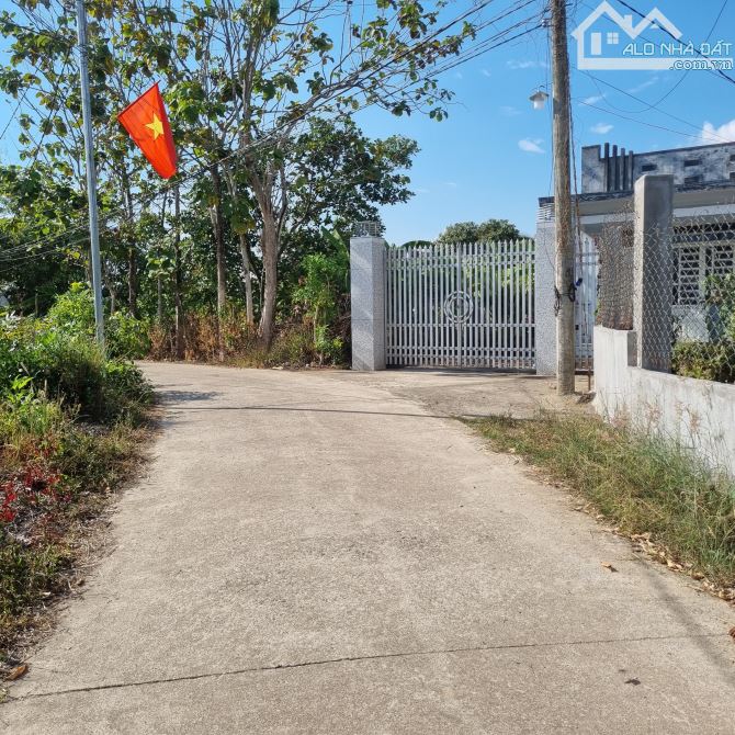 CÁCH QUỐC LỘ 20 200M BÁN ĐẤT VƯỜN BƯỞI 1465M2 KHU DÂN CƯ ĐÔNG CHỈ 1TY450 - 2