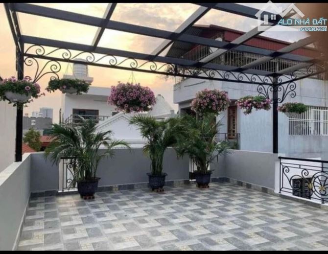 Bán nhà phân lô QĐ Hoàng Văn Thái Dt 38m2 x5 tầng Mt 4m Giá 4,8 tỷ - 3