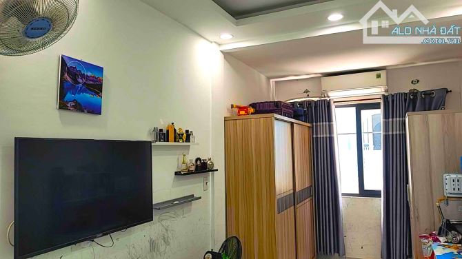 NHÀ ĐẸP Ô TÔ NGỦ NGUYỄN TRI PHƯƠNG QUẬN 10 - 3TẦNG 4PN 45M2 NỞ HẬU - CHỈ 8,5 TỶ TL.