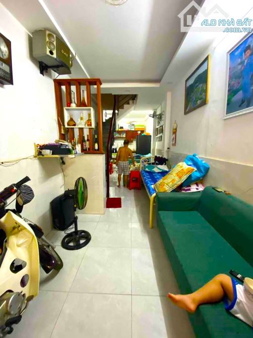 NHÀ ĐẸP Ô TÔ NGỦ NGUYỄN TRI PHƯƠNG QUẬN 10 - 3TẦNG 4PN 45M2 NỞ HẬU - CHỈ 8,5 TỶ TL. - 3