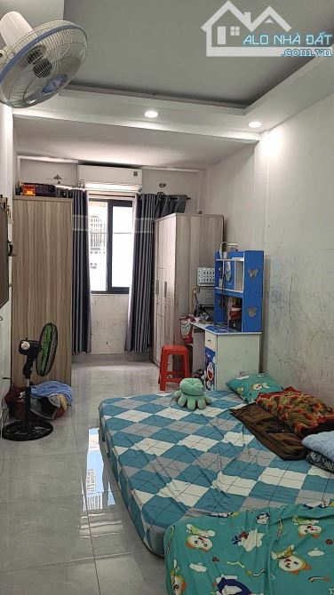 NHÀ ĐẸP Ô TÔ NGỦ NGUYỄN TRI PHƯƠNG QUẬN 10 - 3TẦNG 4PN 45M2 NỞ HẬU - CHỈ 8,5 TỶ TL. - 8
