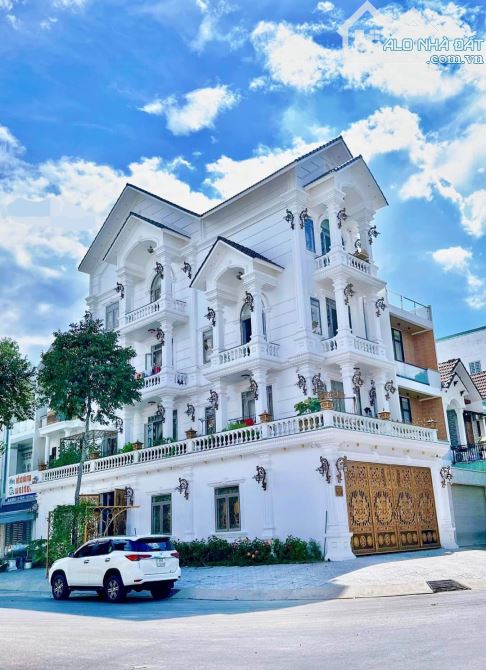 BÁN BIỆT THỰ GÓC 2 MẶT TIỀN KDC HỒNG PHÁT NINH KIỀU CẦN THƠ