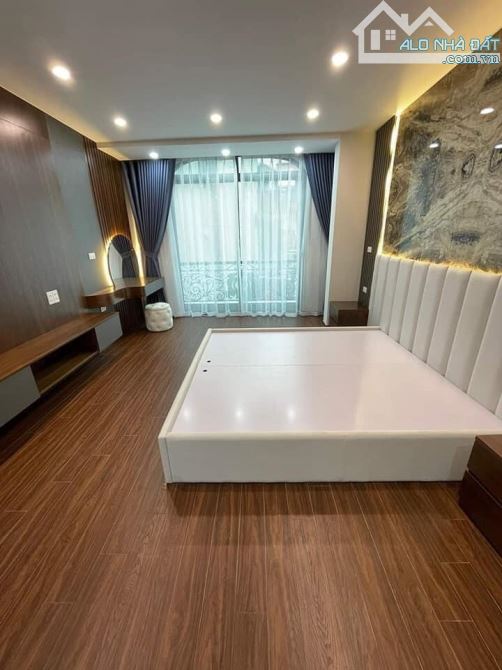 ⚜️ Bán Nhà Mặt Phố Phạm Văn Đồng, Bắc Từ Liêm, 771m2 C4, MT 18m, Chỉ 215.5 Tỷ ⚜️ - 1