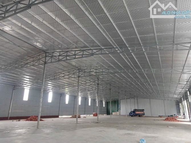 Cho thuê  1000m2 - 3000m2 kho xưởng xây dựng mới tại Km10 cụm CN An Khánh Hoài Đức.