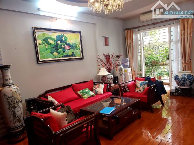 Chính chủ bán nhà mặt phố QUẦN NGỰA ĐỘI NHÂN 5T THANG MÁY LÔ GÓC 65m2 giá 12 tỷ - 1