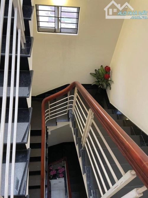 Nhà đẹp 4 tầng mặt tiền kinh doanh Lâm Văn Bền, Ngang 5x23m nở hậu, giá 23 tỷ - 2