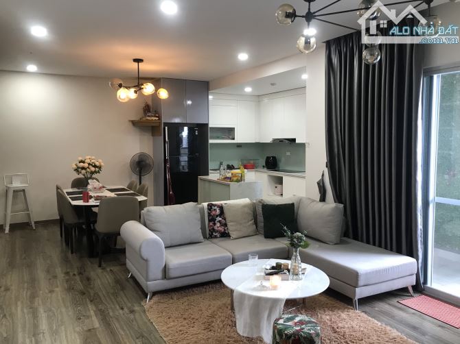 Cho thuê 2PN, 65m² Ecolife Capitol Tố Hữu đủ đồ 12 triệu/tháng để ở