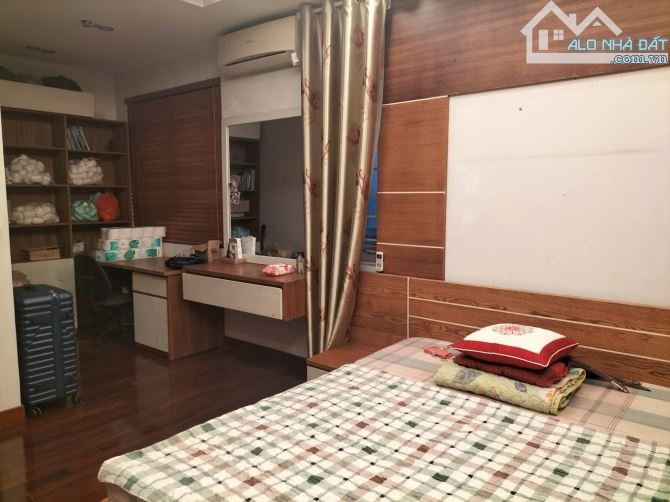 Bán nhà phố Mạc Thái Tổ, ô tô, sổ vuông phân lô liền kề, DT 60m2 x 5T, MT 6m. - 3