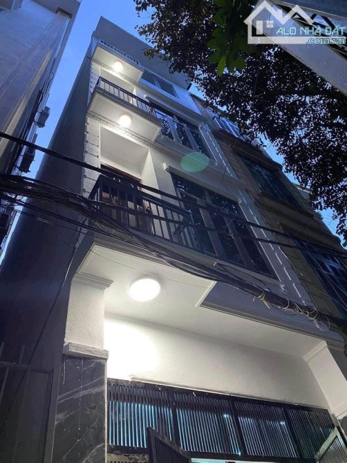 Bán nhà Đường Láng gần ĐH Ngoại thương, GTVT Dt 40m2 x4 tầng Mt 4m Giá 5,8 tỷ - 1