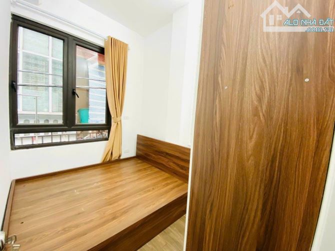 Cho Thuê CCMN Ngõ 135 Chính Kinh – Thanh Xuân Phòng Studio ,2 Ngủ 1K 40m2 , Full Nội Thất - 2