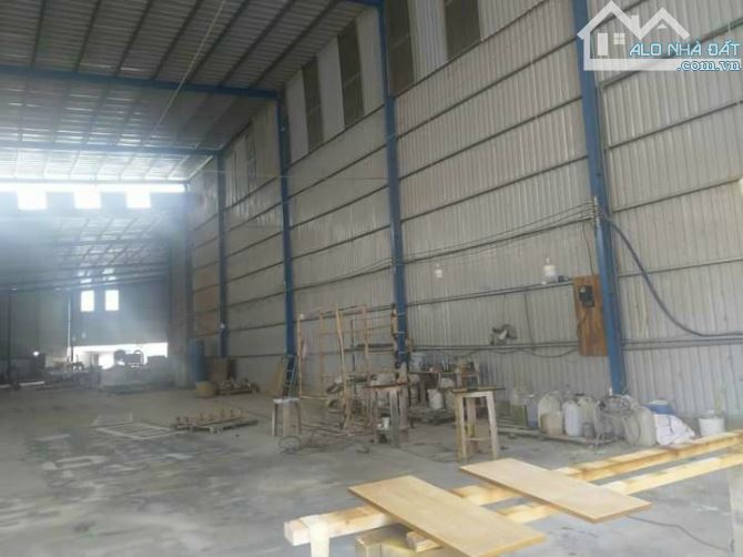 Kho xưởng 1700m² Dĩ An  đường container điện 3fa tiếp đa ngành nghề