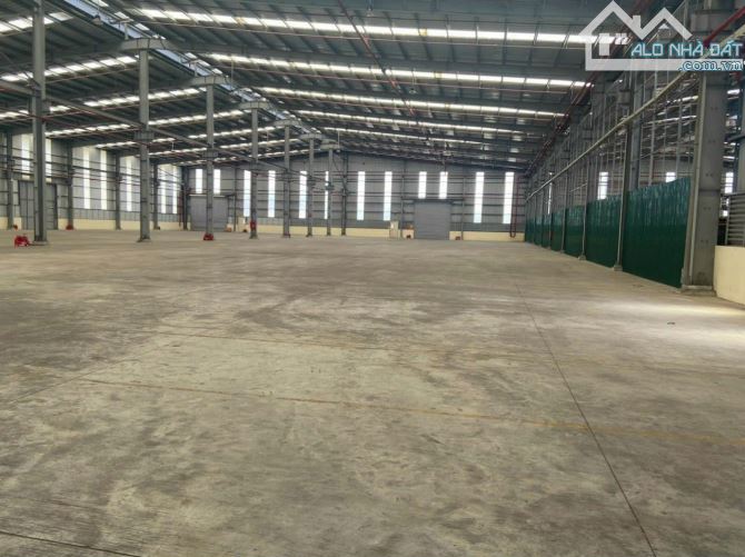 Cho thuê 3.300m2 Kho Xưởng tại khu CN Quang Minh , Mê Linh, Hà Nội.